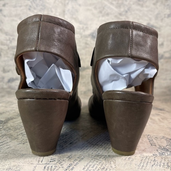 PEPE MONJO ARGILA Brown Leather Ankle Strap Heel Shoes - Picture 5 of 12